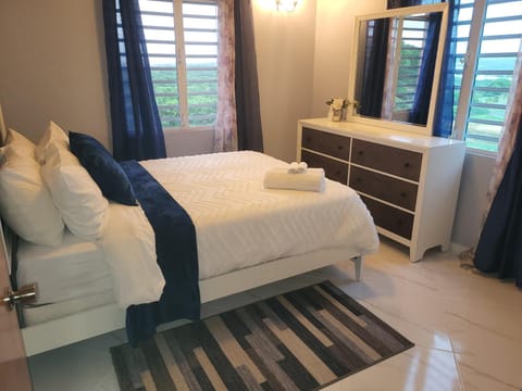 Mount Joy Getaway House in Antigua and Barbuda