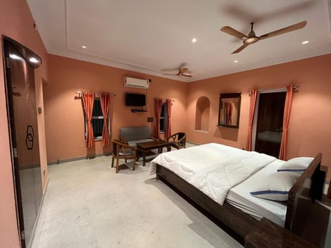 Aradhana Resort Hotel in West Bengal