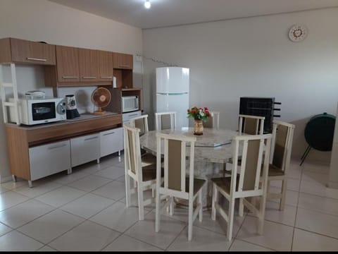 Apartamento à 300 mts da praia Apartment in São Francisco do Sul