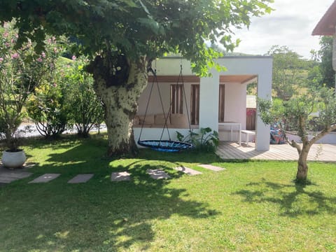 Patio, Garden view