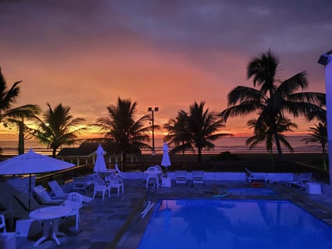 Pool view, Sea view, Sunrise