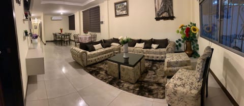 Hermoso departamento cerca de todo Villa in Guayaquil