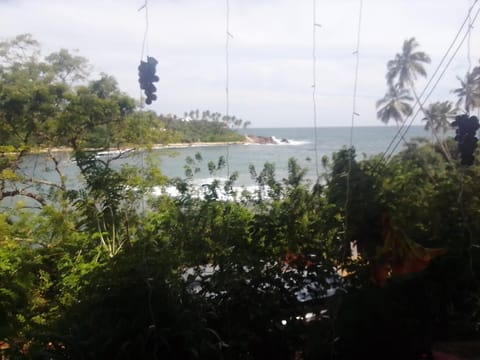 Isara Beach Paradise Bed and Breakfast in Tangalle