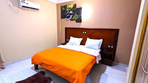 ALICIA HOTEL Hotel in Douala