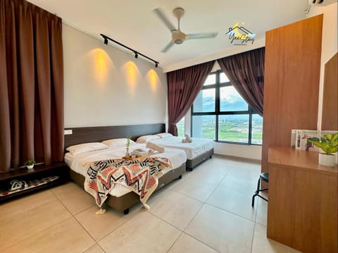 Atlantis 8-12pax/Netflix/Video game/5min to Jonker Apartment in Malacca