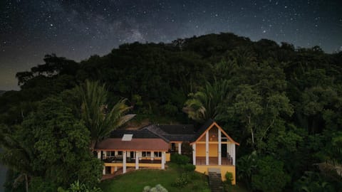 Casa Varuna - 2 Bedrooms Villa in Bay Islands Department