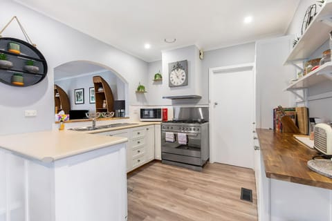 Longley Place Apartment in Ballarat