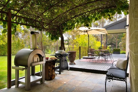 Patio, Garden view