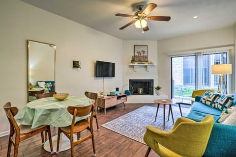 Graham Haus River Condo Walk to Schlitterbahn! Apartment in New Braunfels