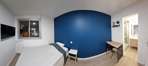 Chambres avec douche privative dans appartement partagé - Metro - Wifi Apartment in Toulouse