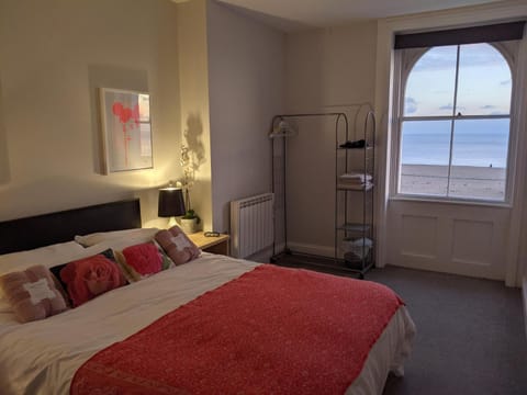 Bed, Photo of the whole room, Bedroom, Sea view