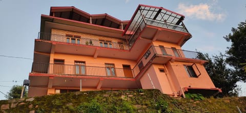 Property building, Day, View (from property/room), Balcony/Terrace