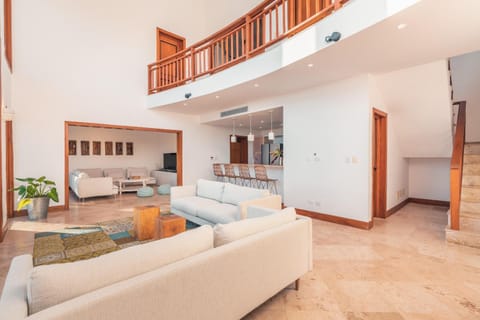 Luxe retreat at Puerto Bahia Bkfst included Villa in Samaná Province