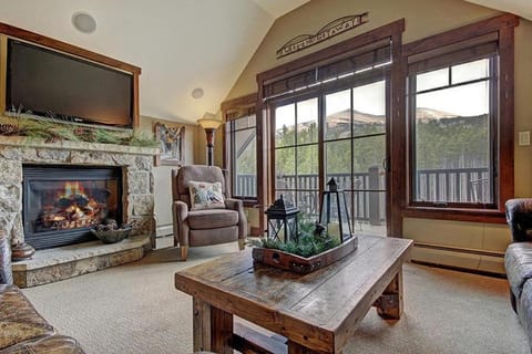 Crystal Peak Penthouse Natur-Lodge in Breckenridge