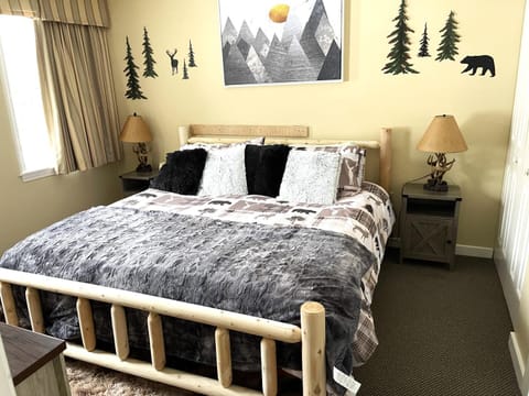 Mountain View Suite Sleeps 4 Ski OnOff Jiminy Peak Eigentumswohnung in Lanesborough