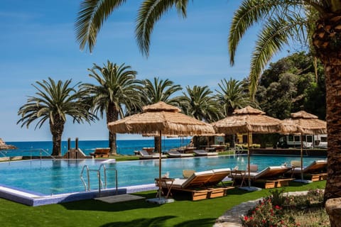 Garden, Sea view, Swimming pool