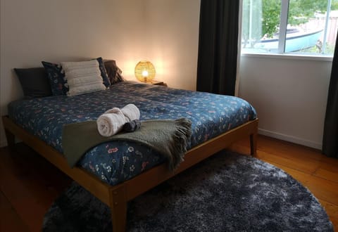 The Gisborne Club - Boutique accommodation Bed and Breakfast in Gisborne