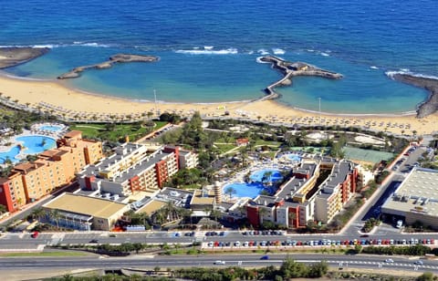 Elba Carlota Beach & Golf Resort Resort in Maxorata