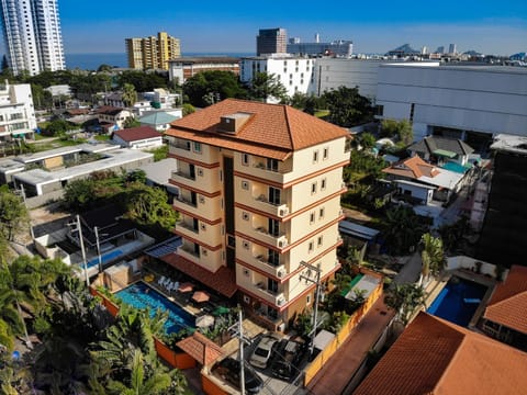 Property building, Staff, Day, Neighbourhood, Natural landscape, Bird's eye view, Garden, Balcony/Terrace, Landmark view, Mountain view, Pool view, Sea view, Street view, Swimming pool, Parking