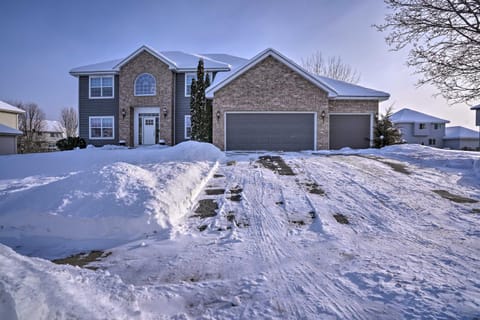 Cozy Eden Prairie Home Less Than 21 Mi to Twin Cities Casa in Eden Prairie