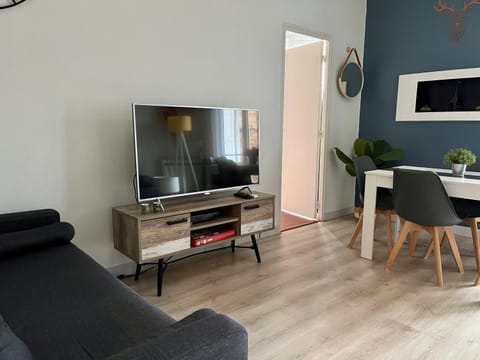 Appartement Proche de Disneyland & Paris Apartment in Noisy-le-Grand