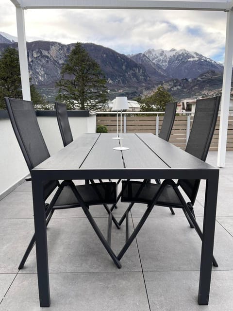 Balcony/Terrace, Dining area