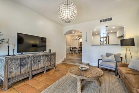 Scottsdale Condo with Pool Access, Near Old Town! Condo in Paradise Valley