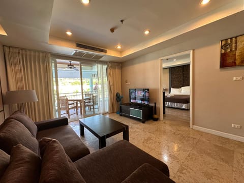 Bel Air Cape Panwa resort apartment in south Phuket with pool access ,near Ao Yon Apartment in Wichit