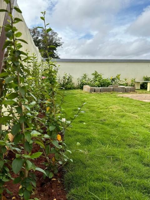 Garden, Garden view