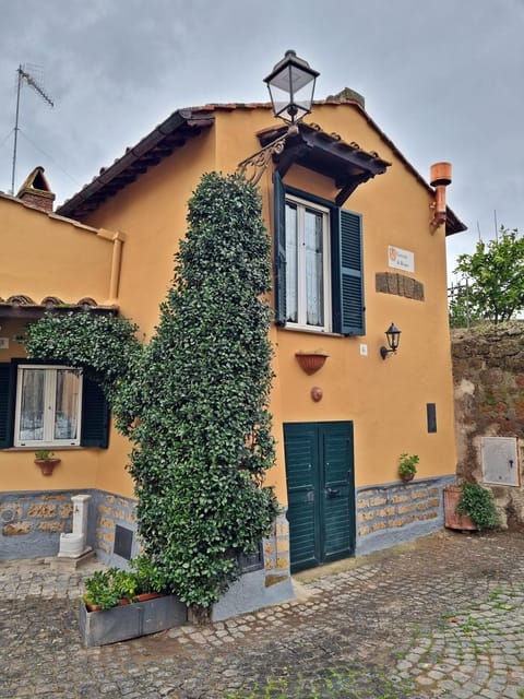 Casa Vacanze Nives House in Tuscania