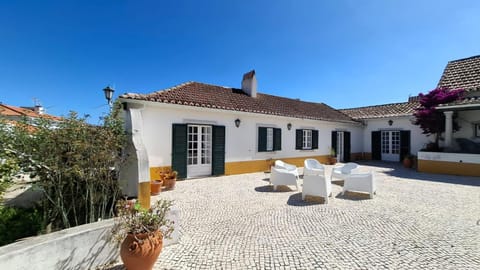 Casa do Patio - Très charmante villa 12 personnes 5ch avec piscine Villa in Lisbon District