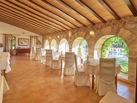 Finca Binibona Parc Natural Hotel in Pla de Mallorca