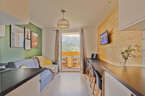 Studio de charme avec vue sur le Val d'Allos, parking et Wifi gratuit Apartment in Allos