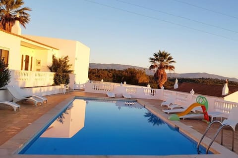 Day, Natural landscape, Mountain view, Pool view, Swimming pool, Sunrise, sunbed