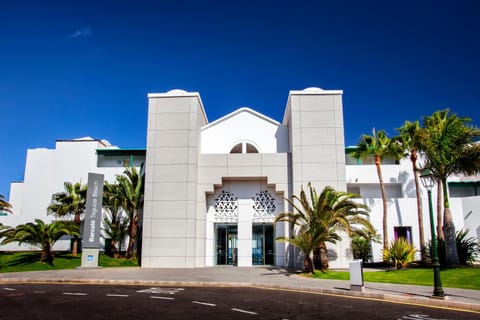 Barceló Teguise Beach - Adults Only Hotel in Costa Teguise