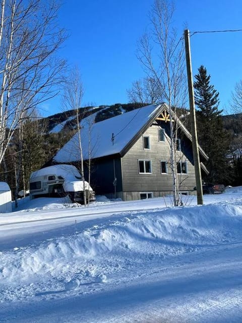 Property building, Day, Winter, Mountain view