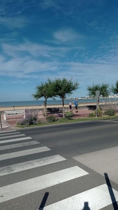 400m de la plage Maison 3 chambres avec jardin House in Royan