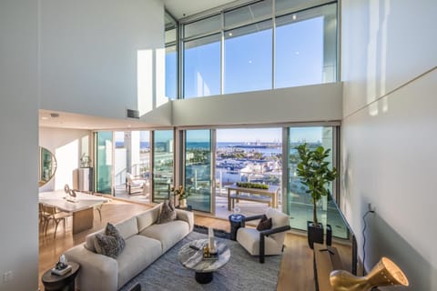 @ Marbella Lane - Luxurious 3BR Penthouse Appartement in Long Beach