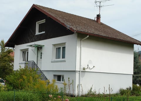 MAISON CHALET HAUTES VOSGES 8 PERSONNES House in Vosges