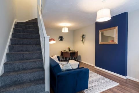 Stylish two bedroom home SHEFFIELD Condo in Sheffield