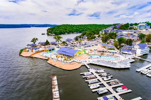 Ship Dock Lane C House in Lake of the Ozarks