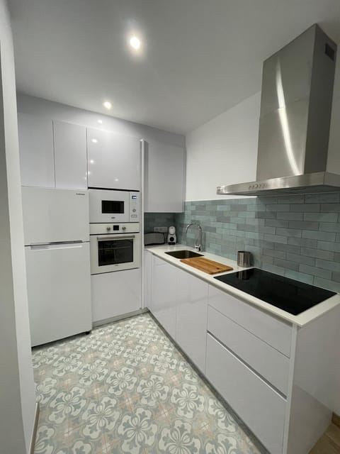 Kitchen or kitchenette, dishwasher, minibar, pet friendly, stove