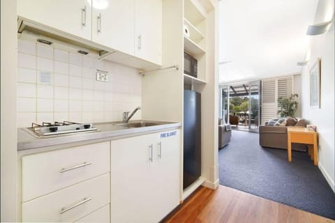 Spacious Waterfront Apartment Couran Cove Eigentumswohnung in South Stradbroke
