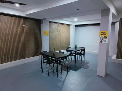 Alohaa Homestel Hotel in Coimbatore