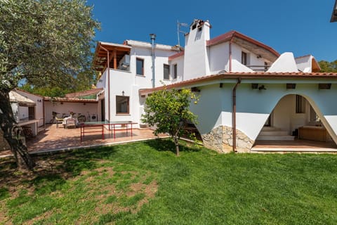 Villa Eleonora Residence App to 1 Casa in La Maddalena