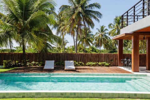 Garden view, Pool view, Swimming pool, sunbed