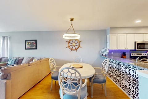 Catch and Relax Apartamento in Pine Knoll Shores