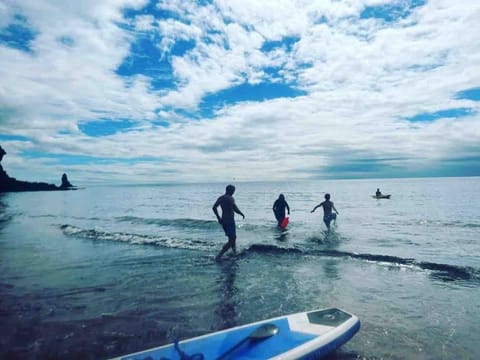 Day, Natural landscape, Activities, Beach