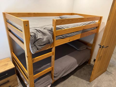 Superb 2 bed Apartment Great location Apartment in Newcastle-under-Lyme