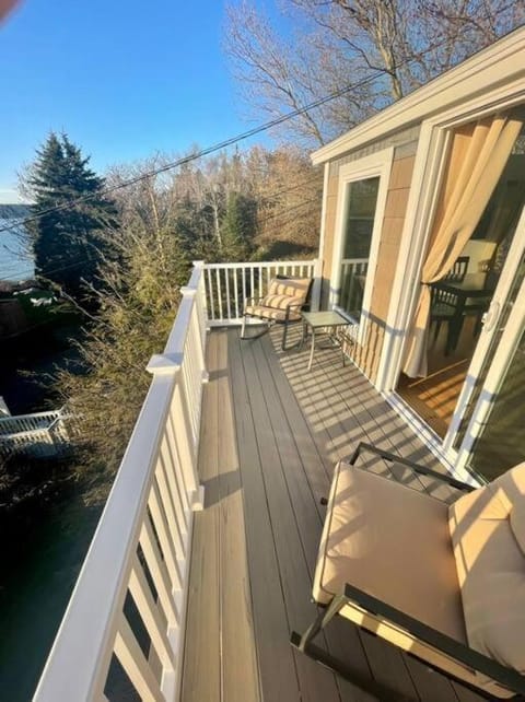 Escape to Positive Outlook House in Phippsburg